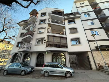 Braće Jugovića 5 | 4zida.rs