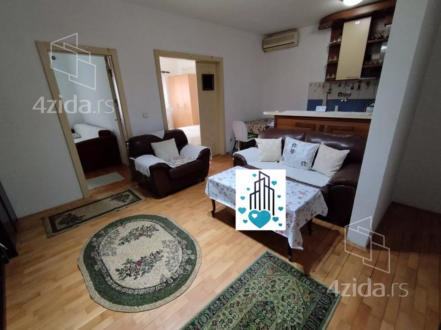 Trosoban stan | 4zida