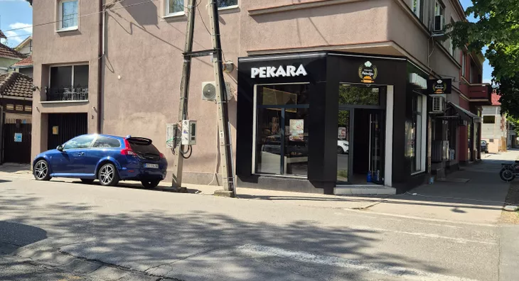 Šestosoban stan | 4zida