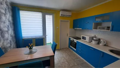 Praška | 4zida.rs