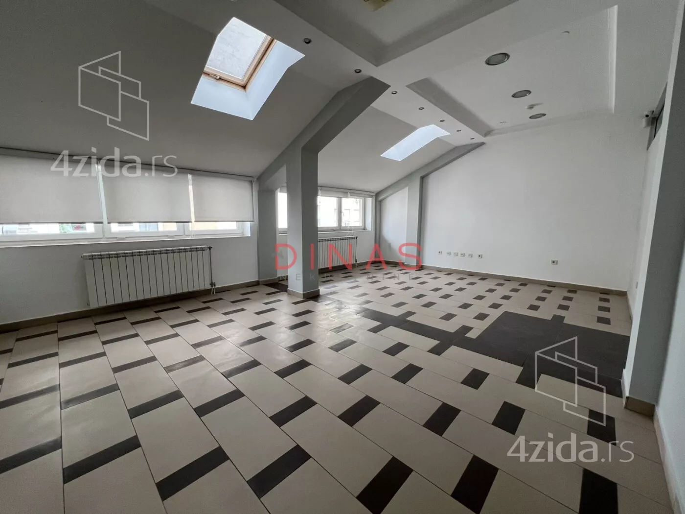 Poslovni prostor | 4zida