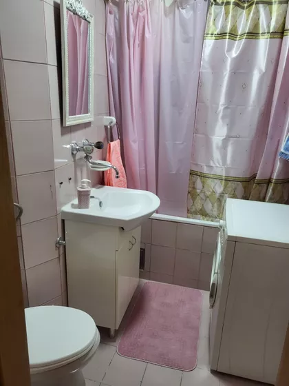 Džona Kenedija 18 | 4zida.rs