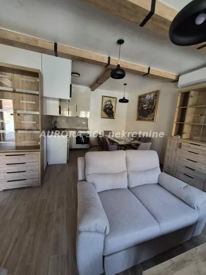 Gradske lokacije | 4zida.rs