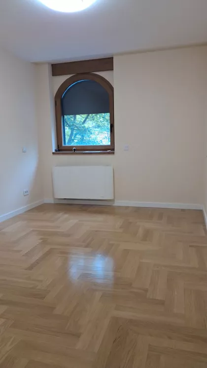 Skender Begova | 4zida.rs