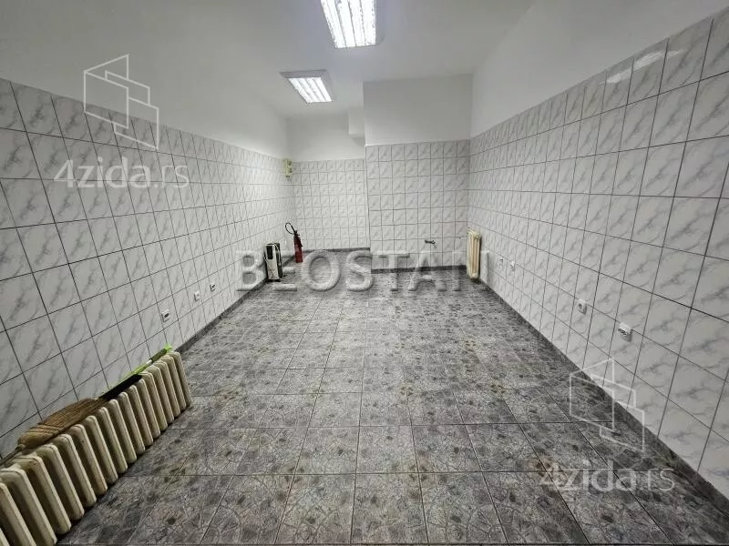 Lokal | 4zida
