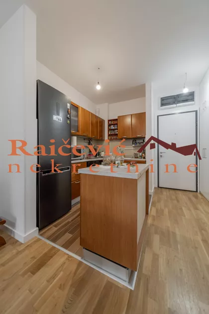 Mirka Sandica | 4zida.rs