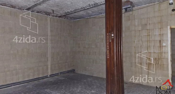 Poslovni prostor | 4zida