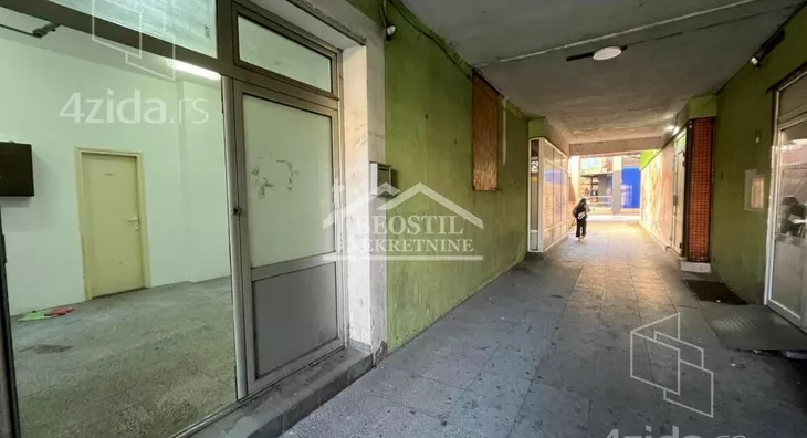 Poslovni prostor | 4zida