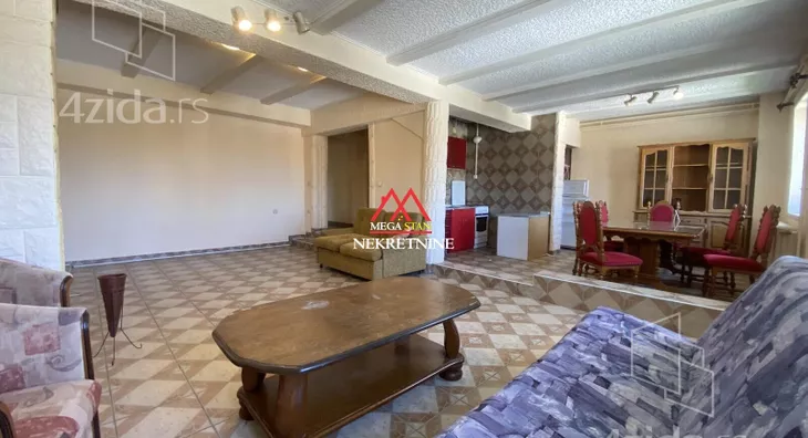 Troiposoban stan | 4zida