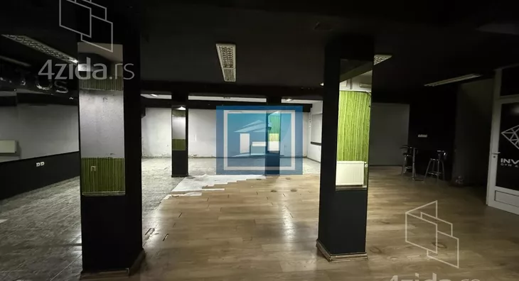 Poslovni prostor | 4zida