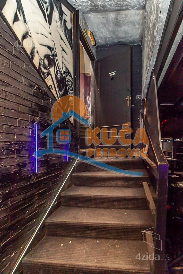 Lokal | 4zida