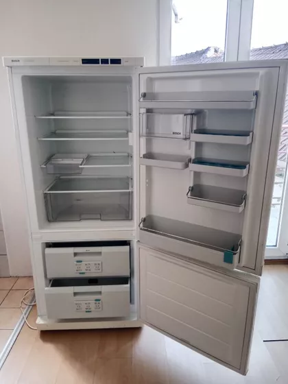 Karađorđeva | 4zida.rs