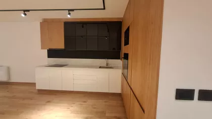 Hram Svetog Save | 4zida.rs