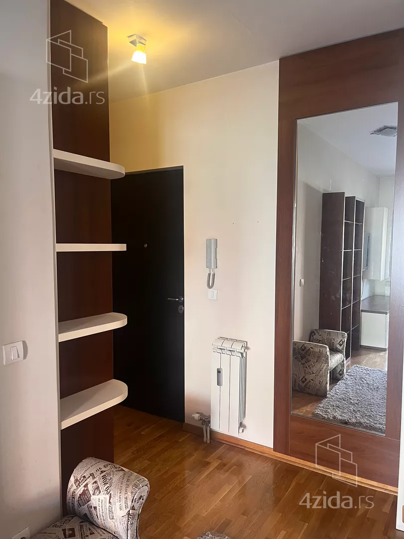 Garsonjera | 4zida