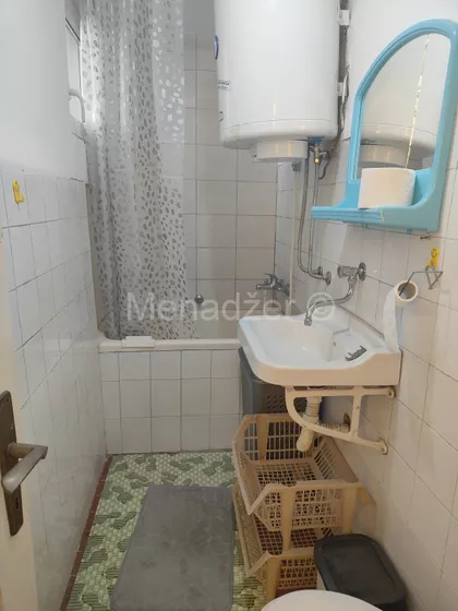 Kornatska | 4zida.rs