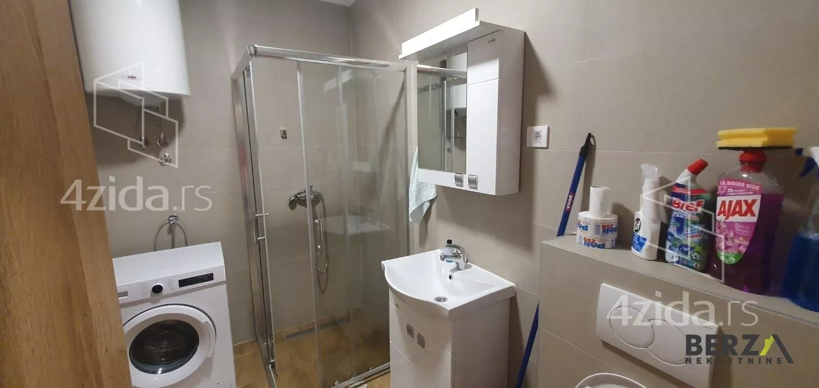 Jednoiposoban stan | 4zida