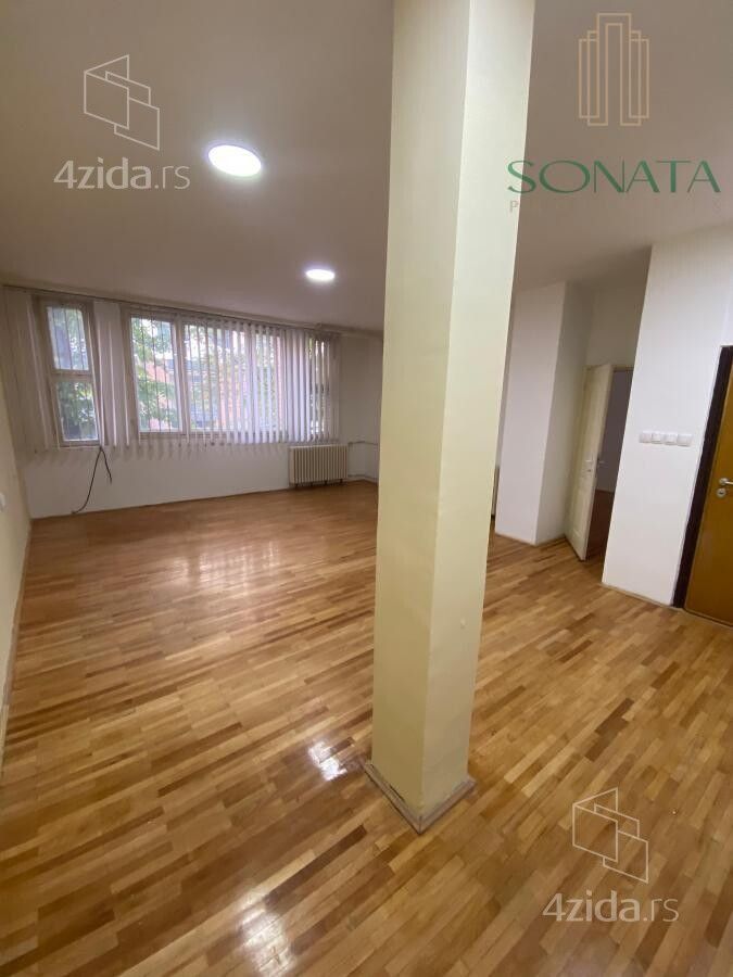 Banovo Brdo - Više