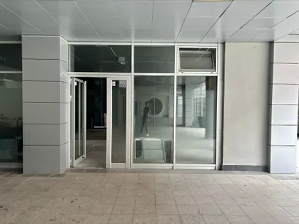 Kej Radoja Dakića 19 | 4zida.rs