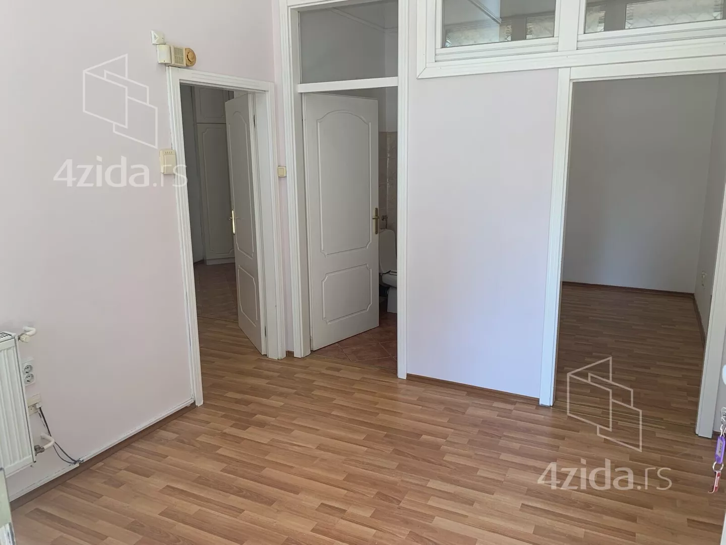 Lokal | 4zida