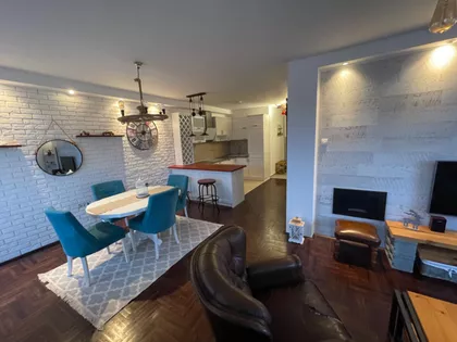 Prvomajska | 4zida.rs