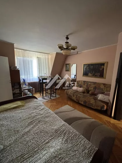 Maksima Gorkog | 4zida.rs