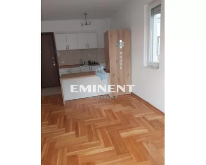 Miklošićeva | 4zida.rs