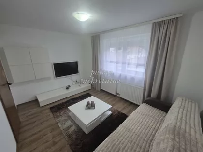 Vašarište | 4zida.rs