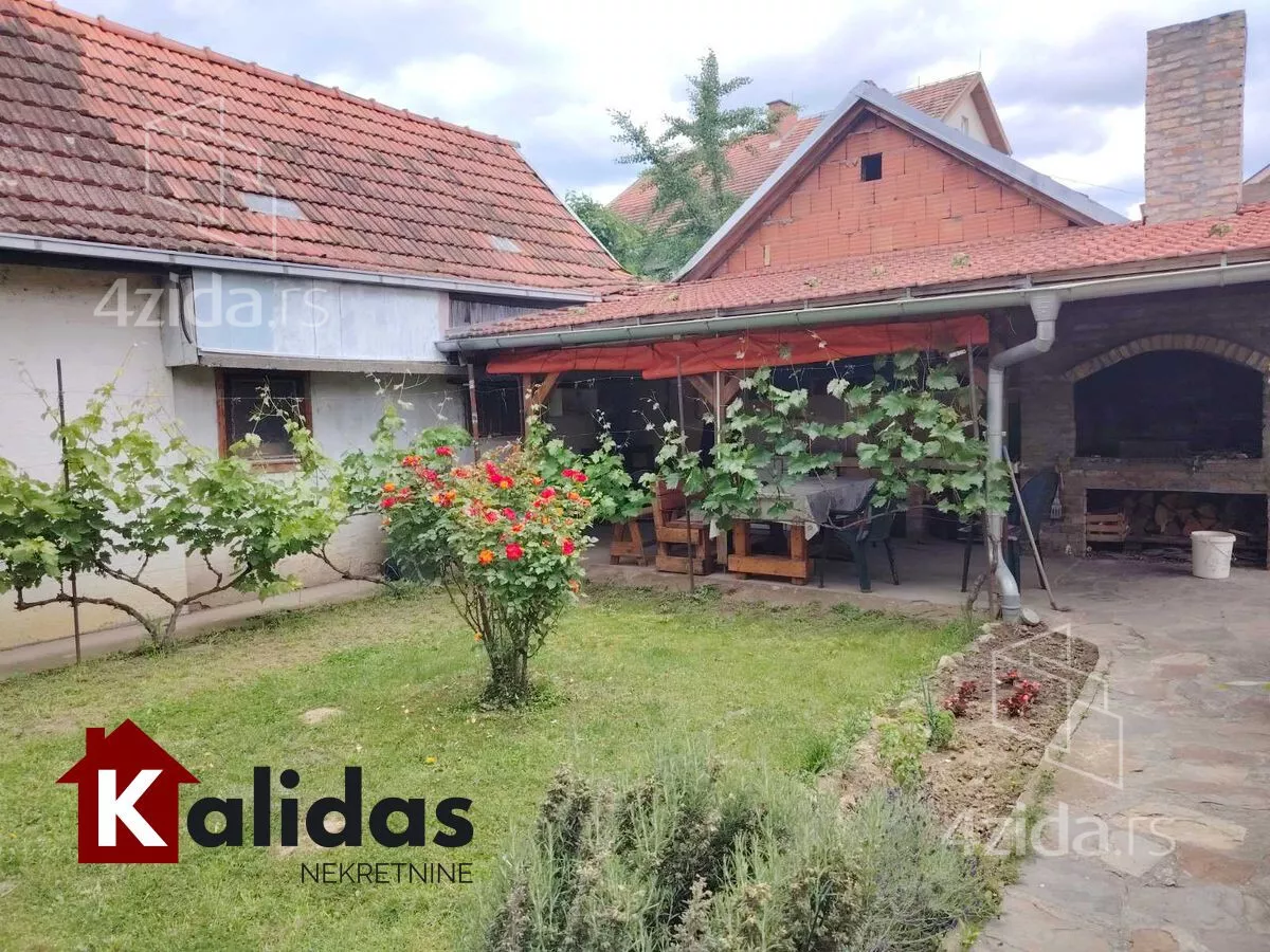 Kuća | 4zida