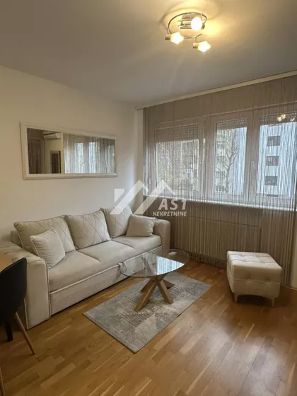 Alekse Šantića | 4zida.rs