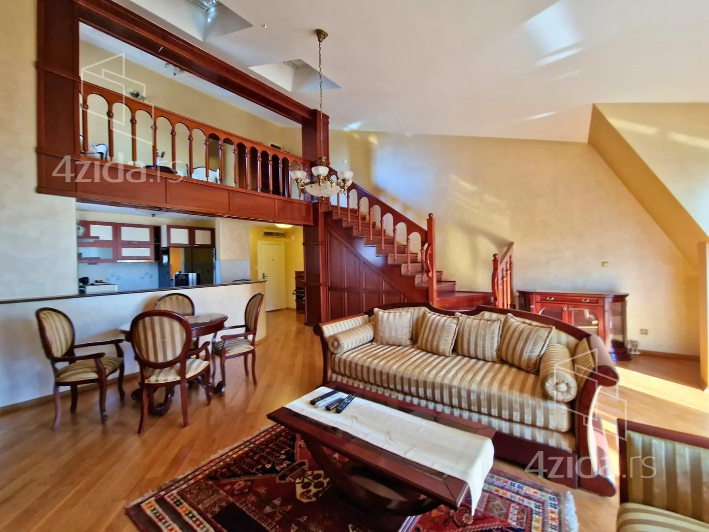 Petosoban stan | 4zida