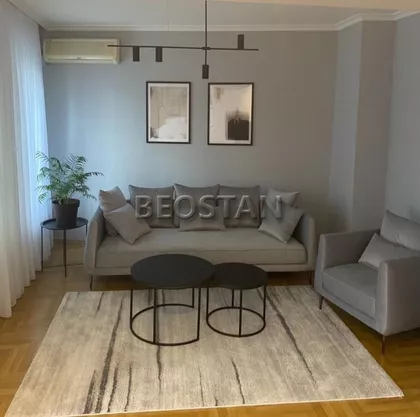 Knez Danilova | 4zida.rs