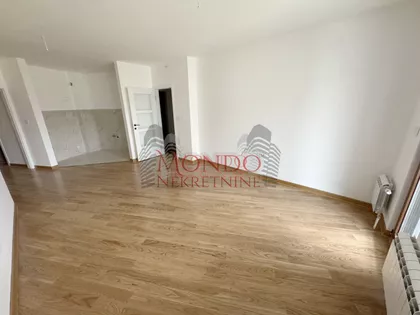 Dom Zdravlja | 4zida.rs