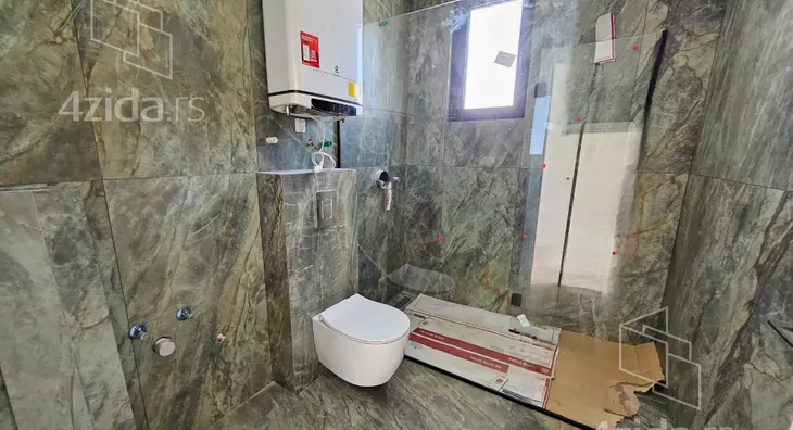 3-etažna kuća | 4zida