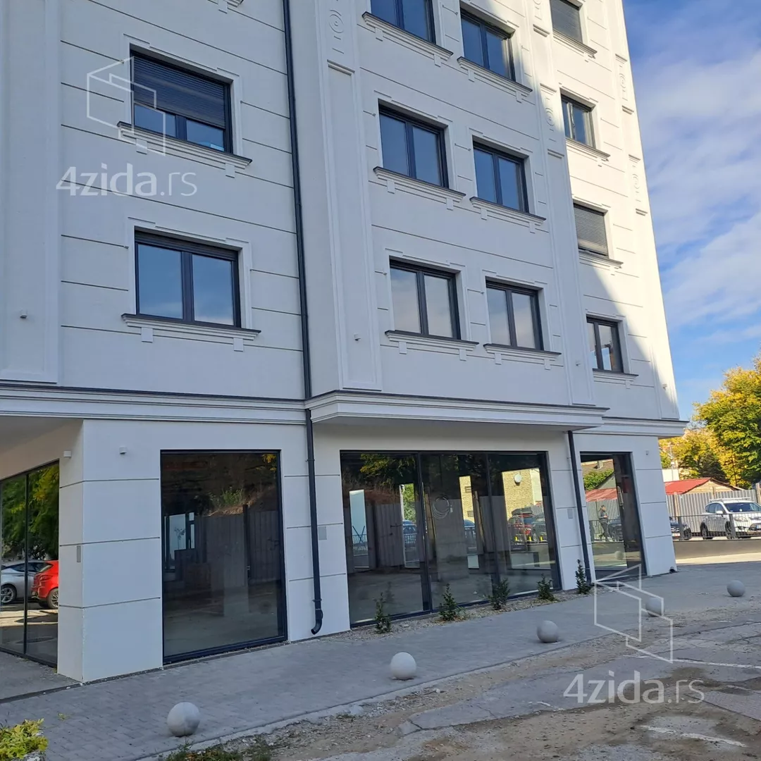 Četvorosoban stan | 4zida