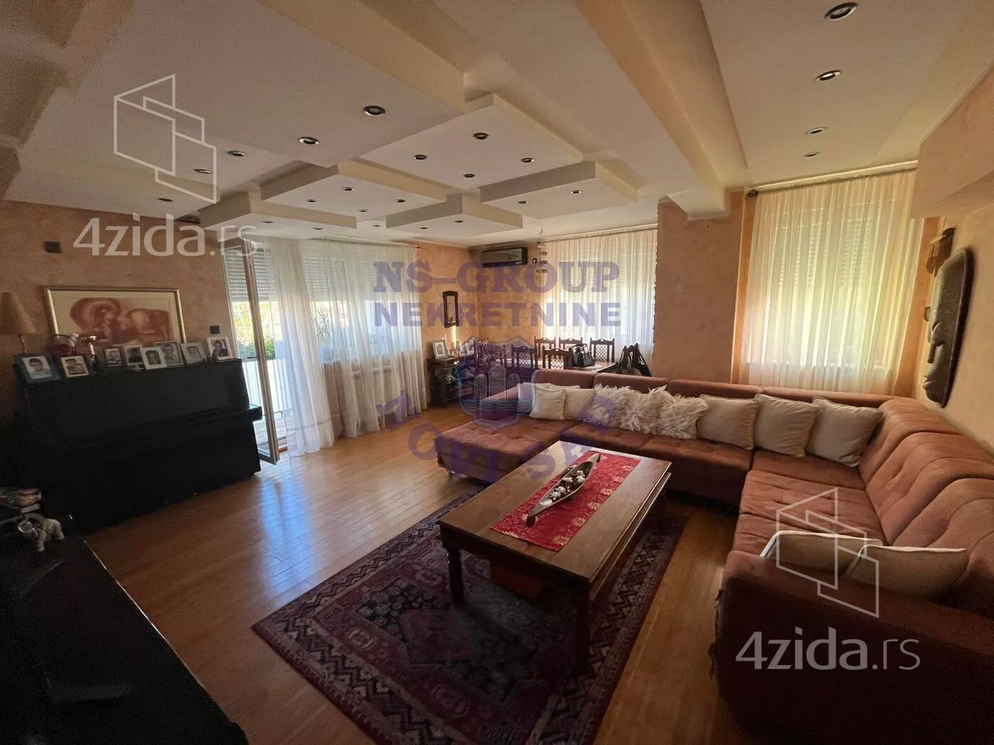 Četvorosoban stan | 4zida