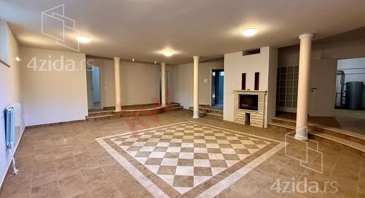 4-etažna kuća | 4zida