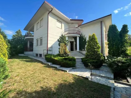 Sremska Kamenica | 4zida.rs