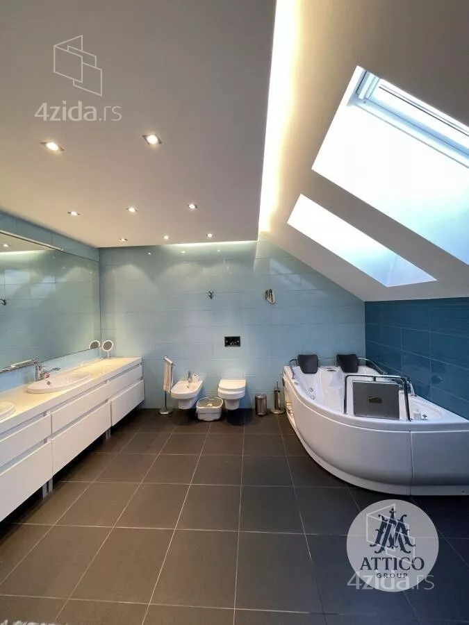 Šestosoban stan | 4zida