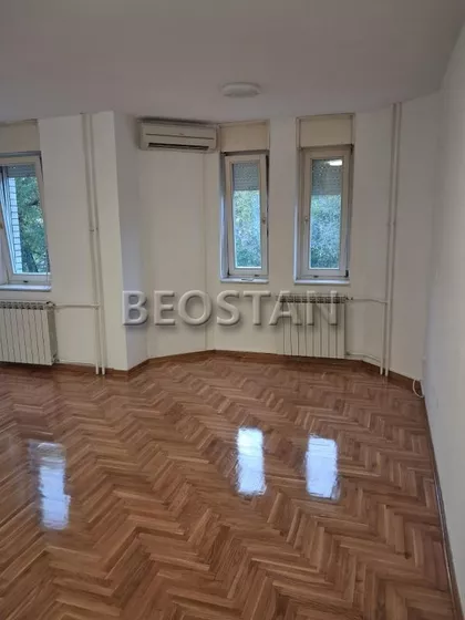 Klare Cetkin | 4zida.rs