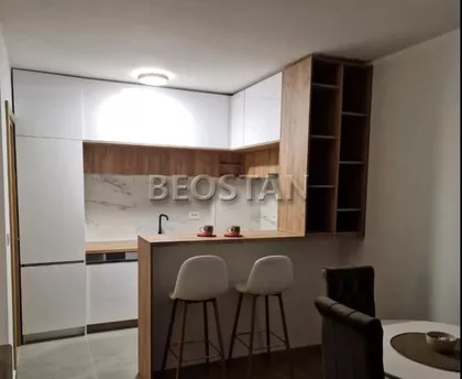 Sumadijska | 4zida.rs