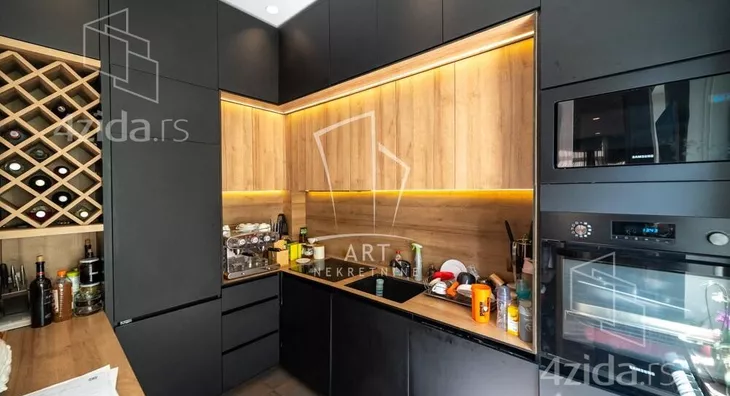 Petosoban stan | 4zida