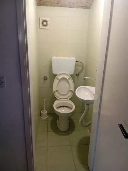 Kozaračka 8 | 4zida.rs
