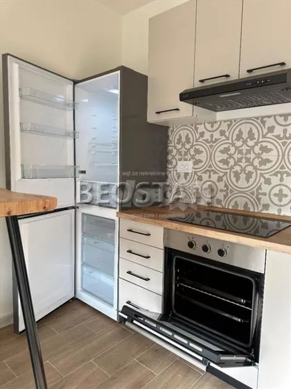 Dzona Kenedija | 4zida.rs