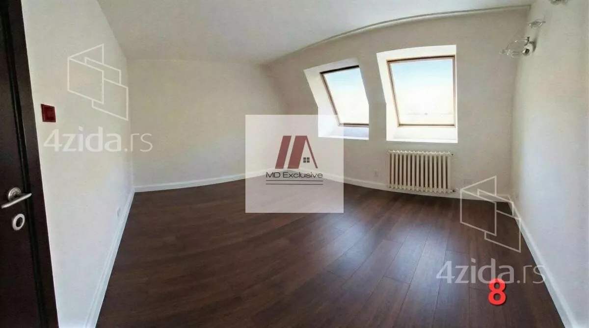 Četvoroiposoban stan | 4zida