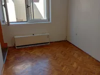 Centar, Zemun opština, Beograd | 4zida.rs