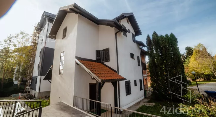 3-etažna kuća | 4zida