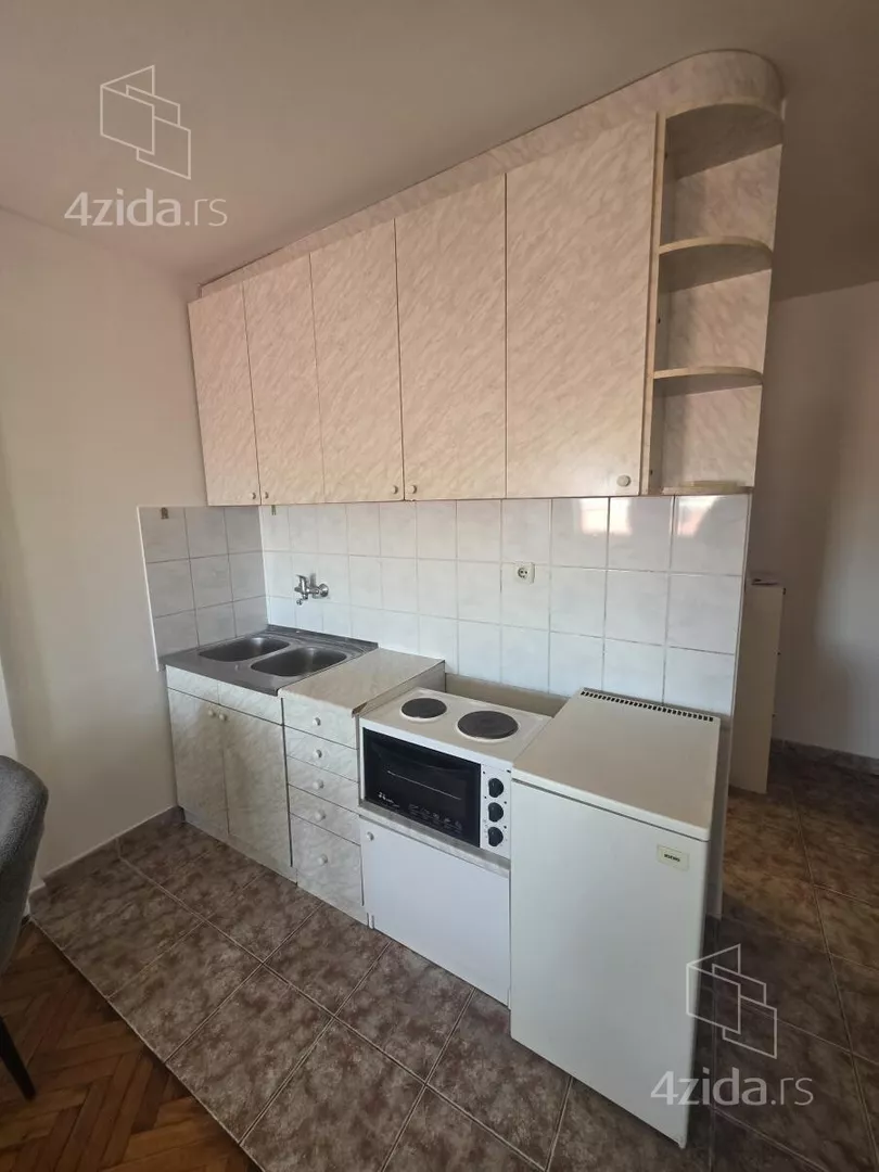 Garsonjera | 4zida