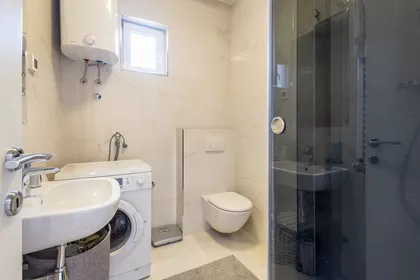 Cerska 80 | 4zida.rs