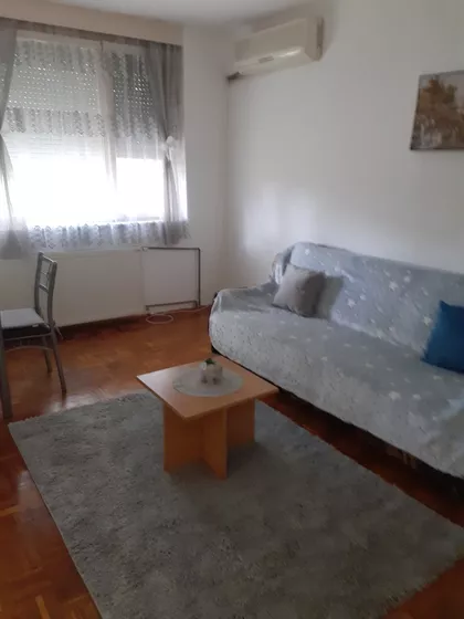 Crvenog Krsta 14 | 4zida.rs