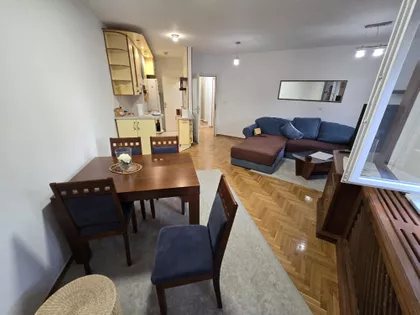 Klare Cetkin | 4zida.rs